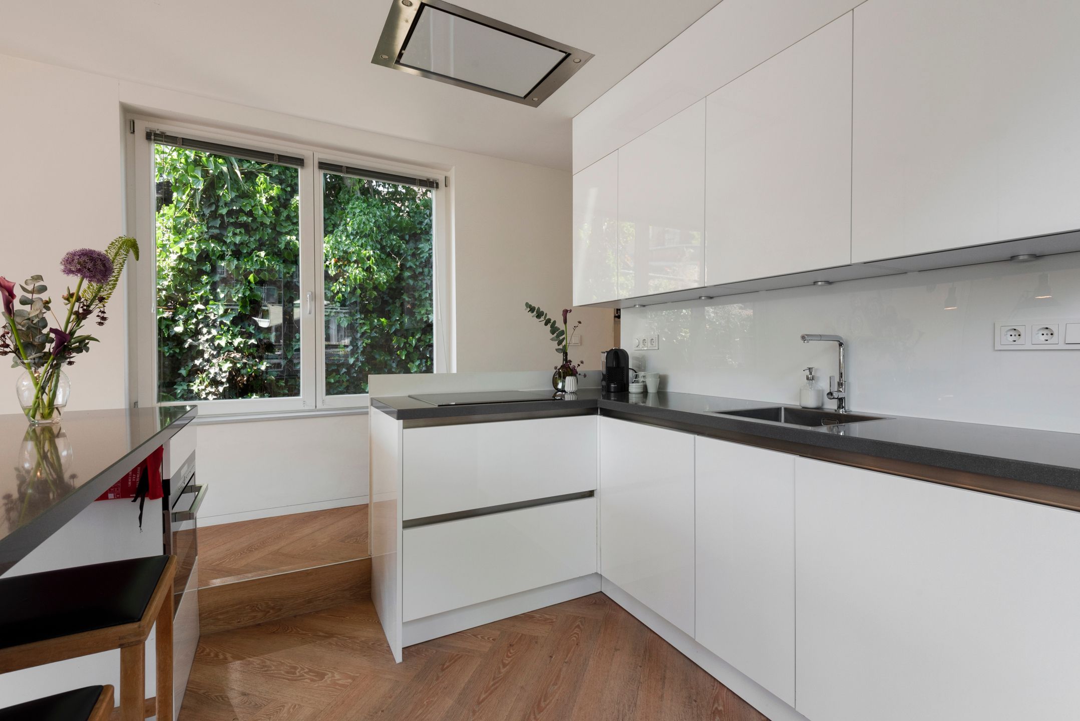 Foto 12 van Da Costakade 312