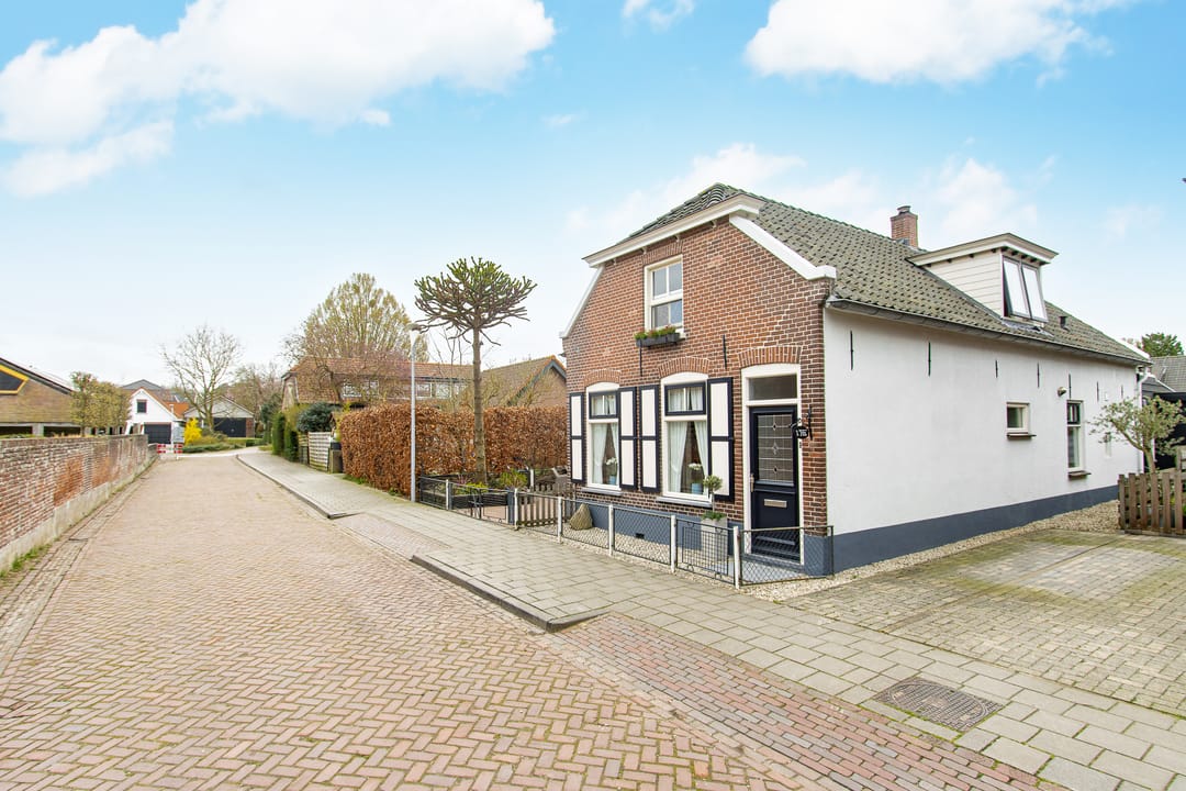 Foto 47 van Schoolstraat 1