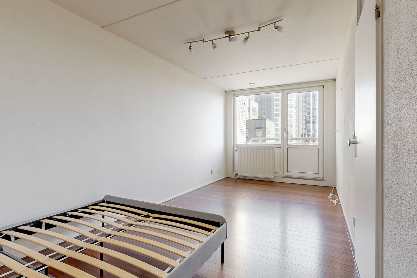 Foto 10 van Gevers Deynootweg 780