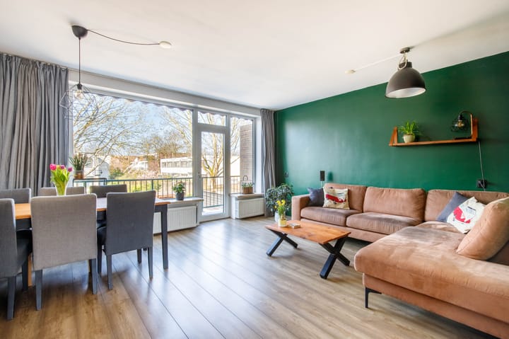 Photo 2 of Bilderdijkstraat 77