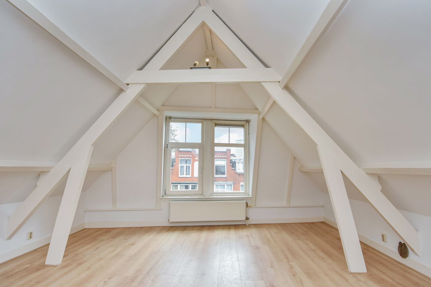 Foto 5 van Frederik Hendriklaan 73-C