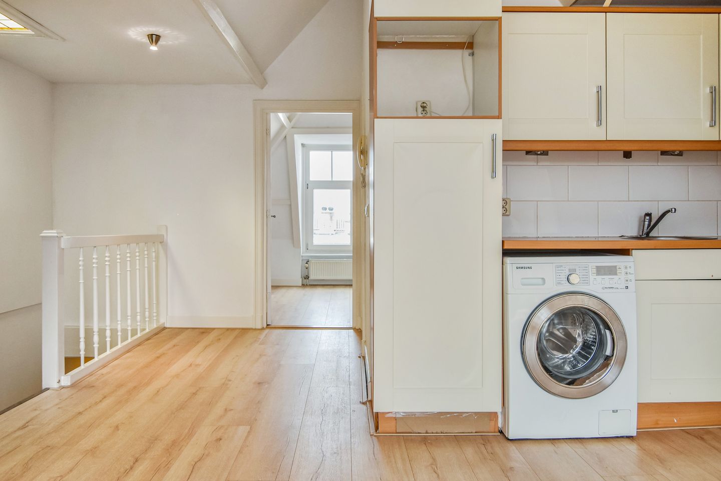 Foto 10 van Frederik Hendriklaan 73-C