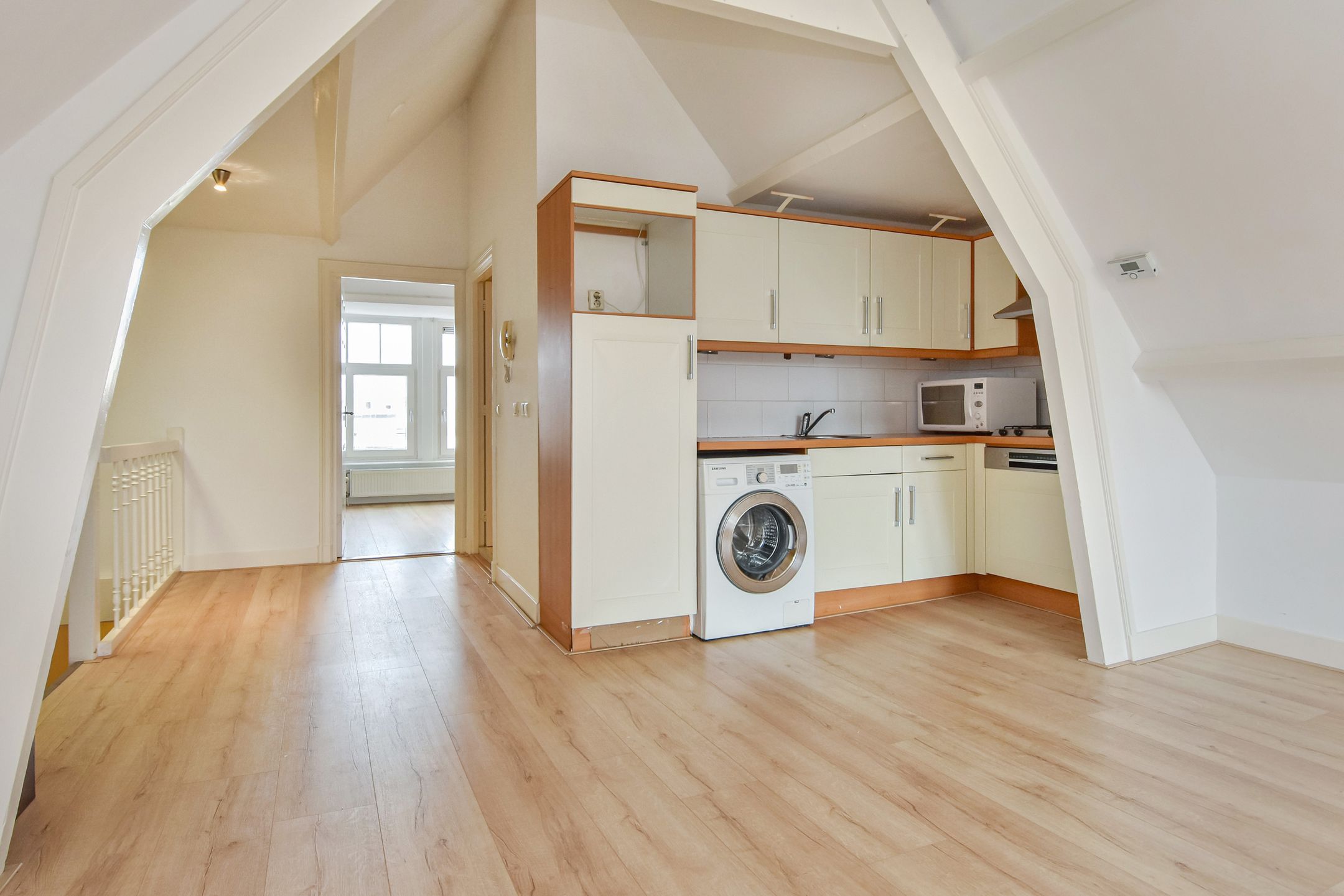 Foto 9 van Frederik Hendriklaan 73-C