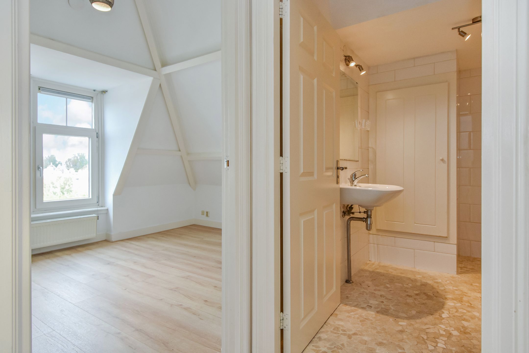 Foto 12 van Frederik Hendriklaan 73-C