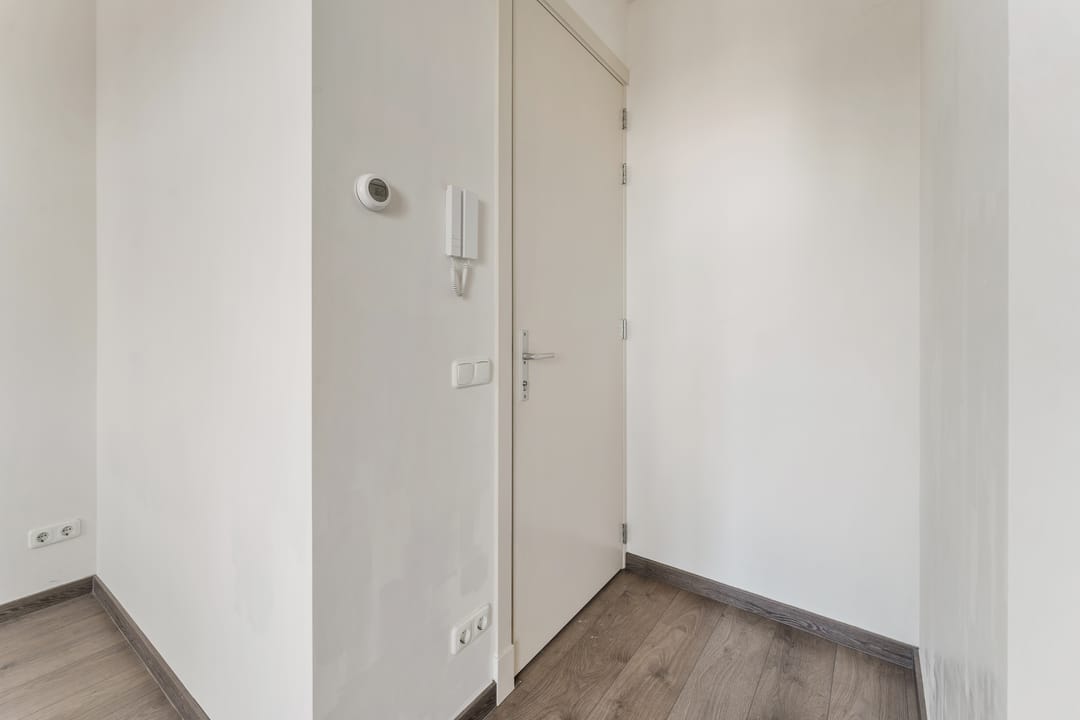 Foto 7 van Amsterdamsestraatweg 126-E