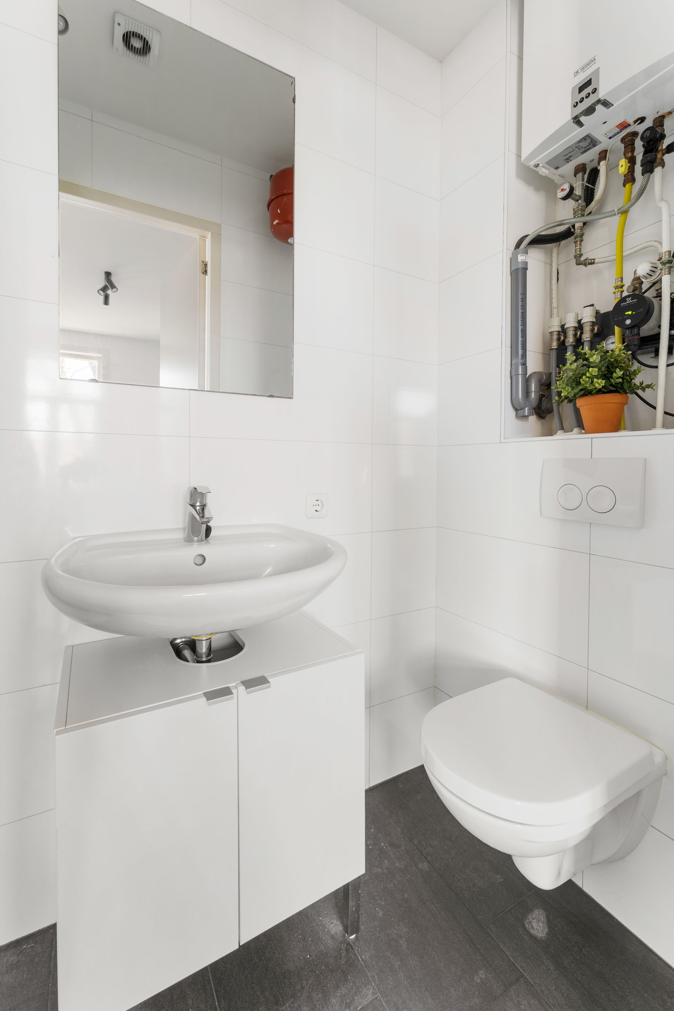 Foto 12 van Amsterdamsestraatweg 126-E