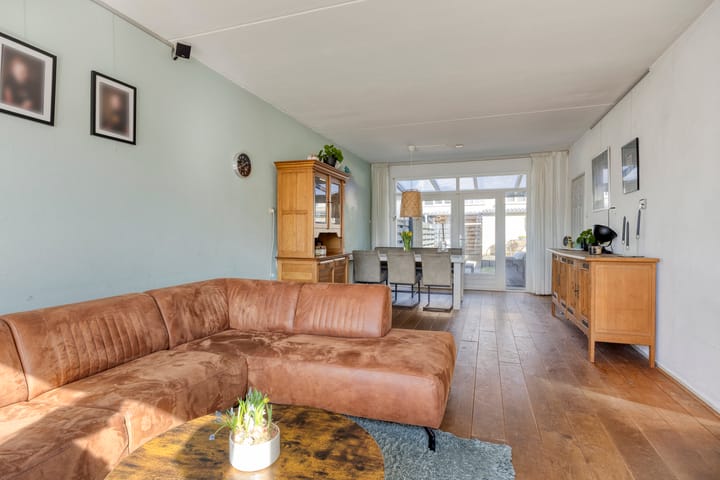 Photo 2 of Nasakonstraat 5