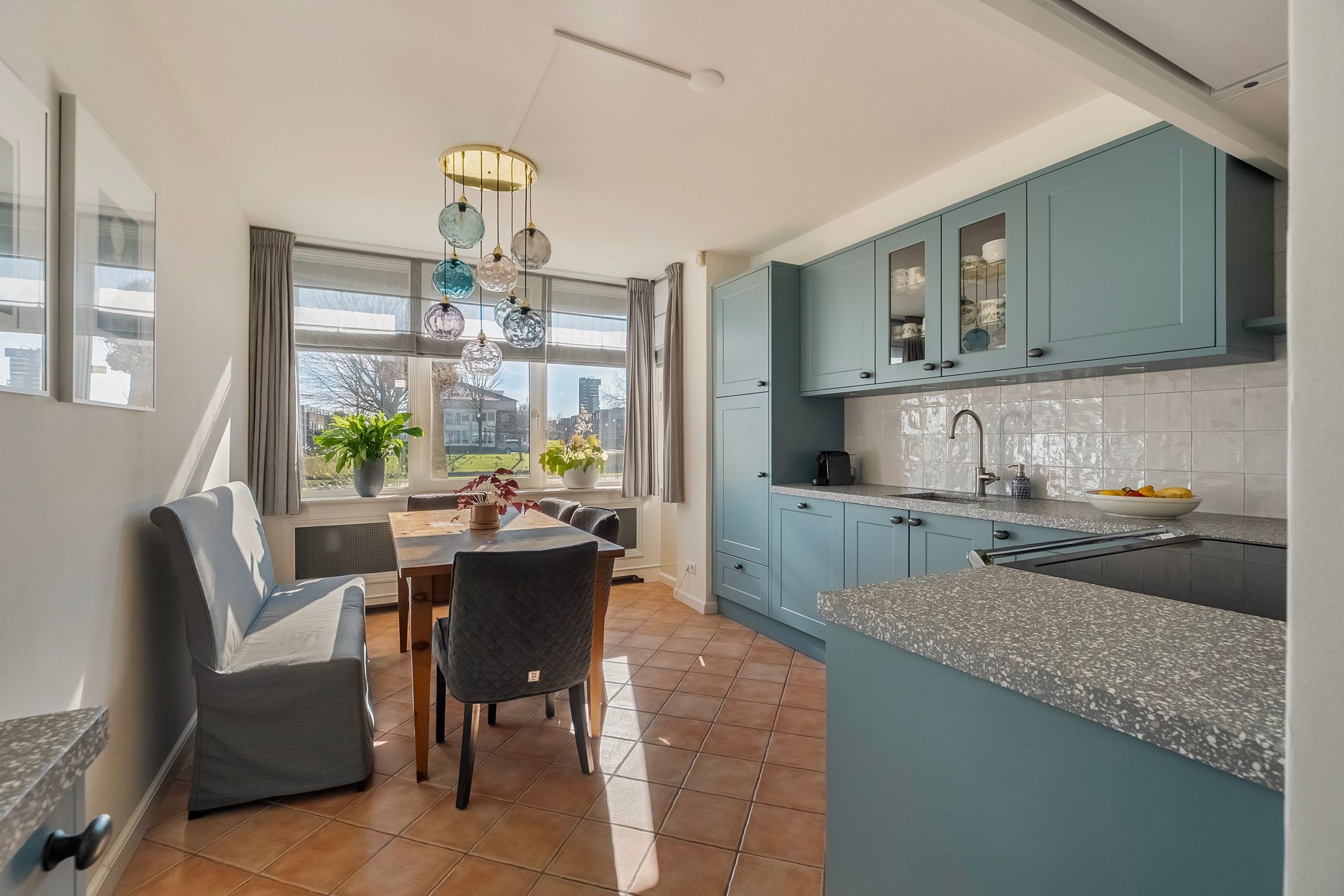 Foto 9 van Meerwedesingel 68