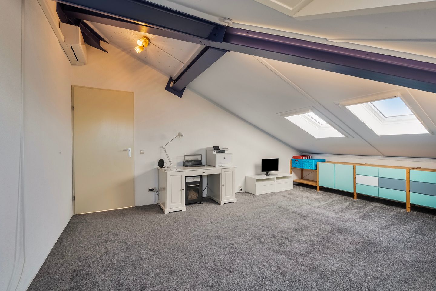 Foto 25 van Meerwedesingel 68