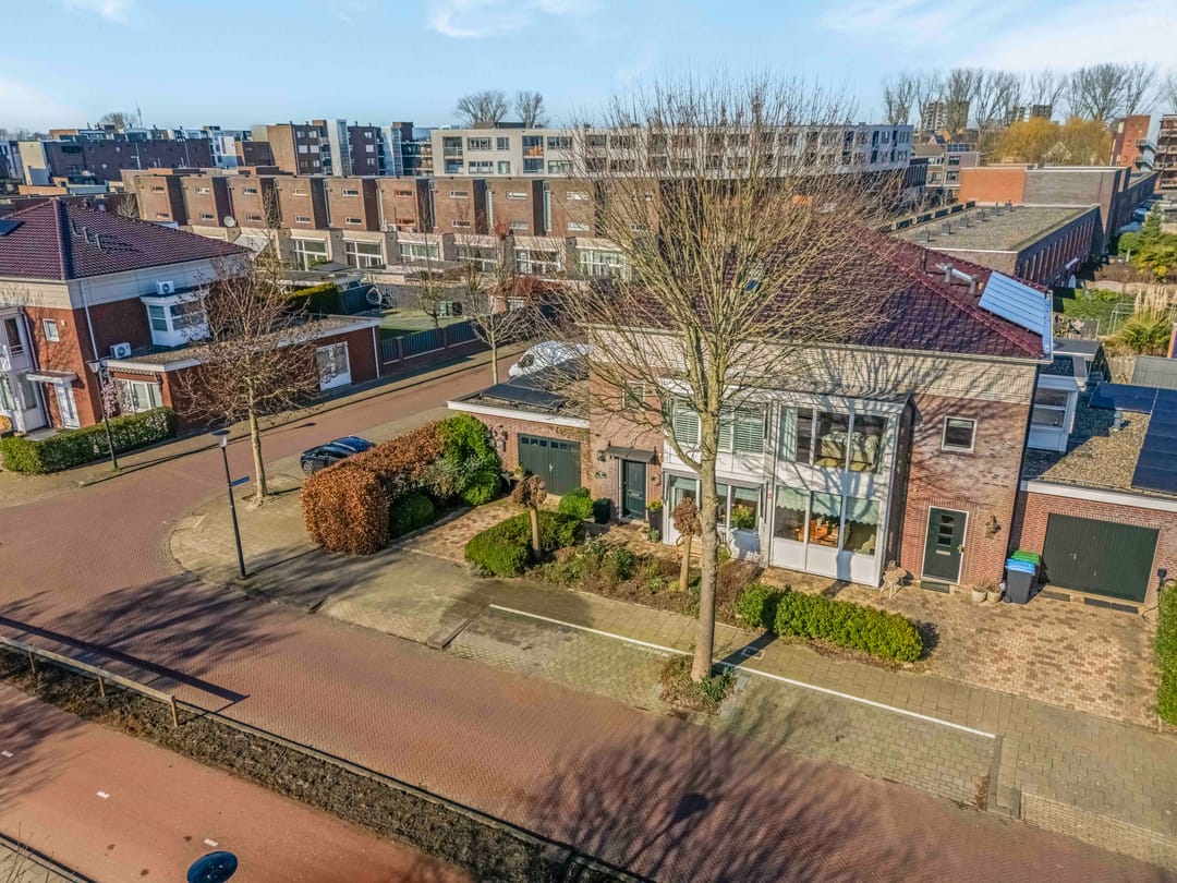 Foto 43 van Meerwedesingel 68