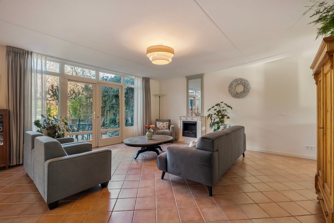 Foto 8 van Meerwedesingel 68