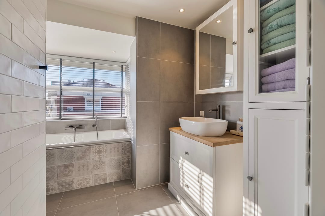 Foto 17 van Meerwedesingel 68