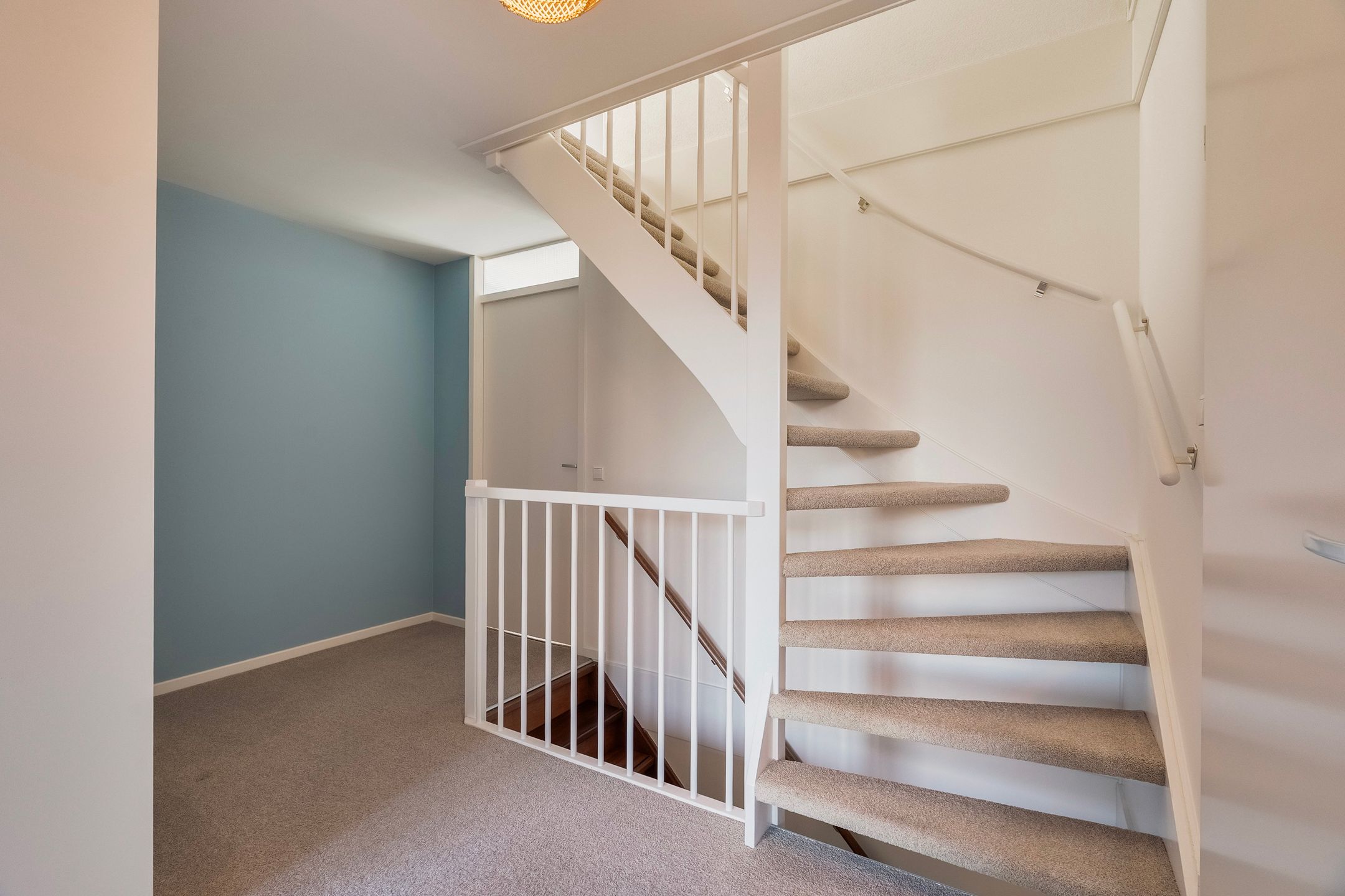 Foto 27 van Meerwedesingel 68