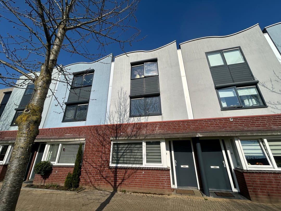 Tussenwoning aan Oosthaag 16, Oss