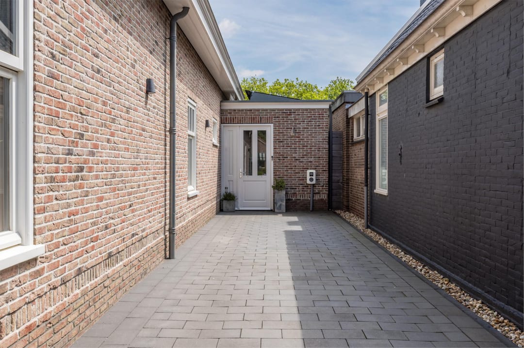 Photo 8 of Middenweg 296