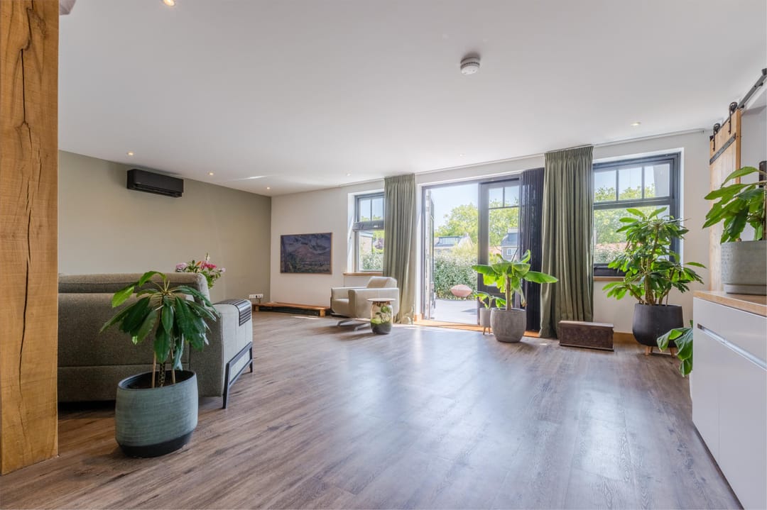 Photo 13 of Middenweg 296