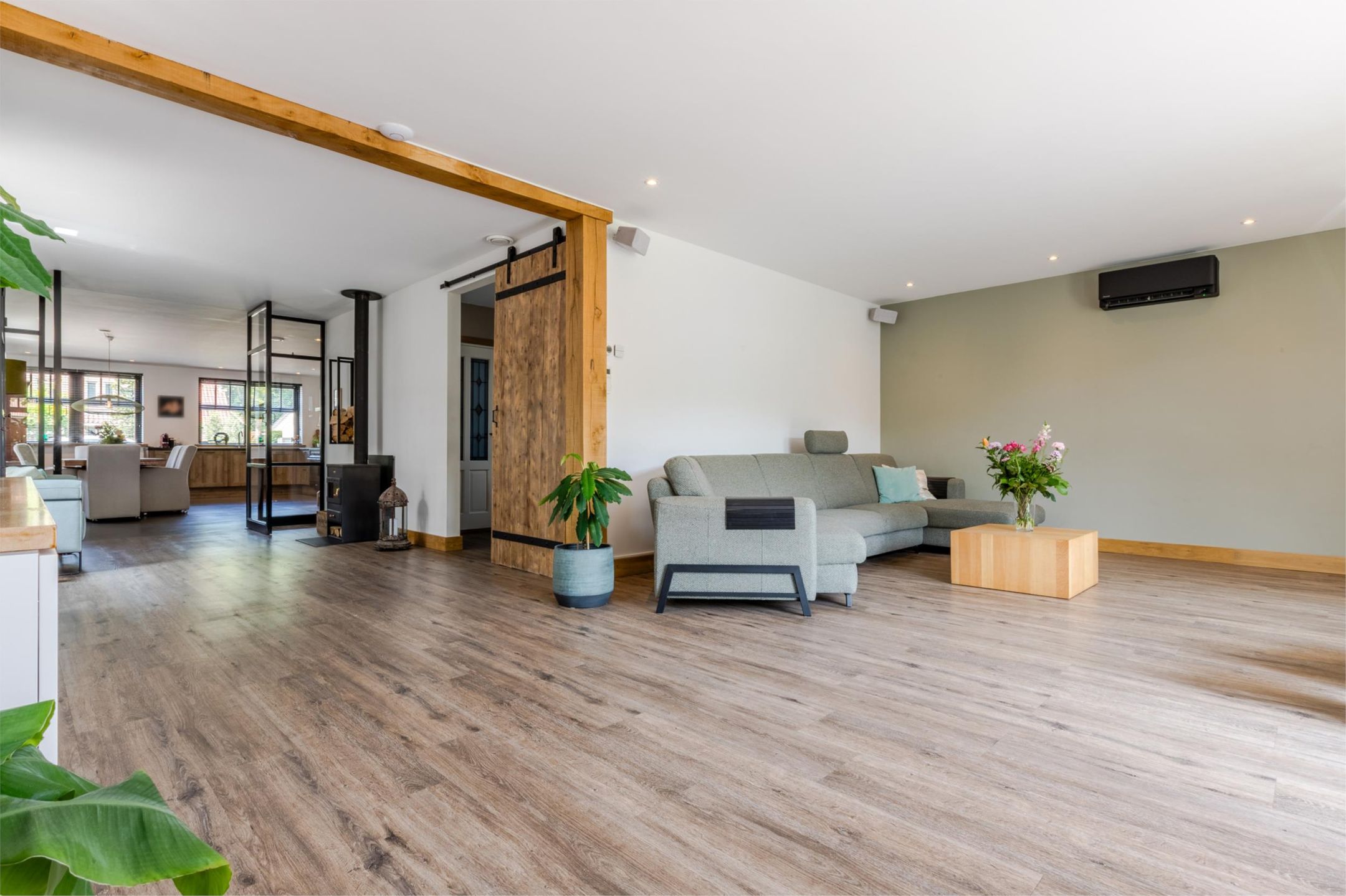 Photo 15 of Middenweg 296