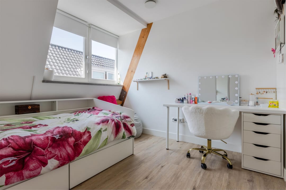 Photo 47 of Middenweg 296