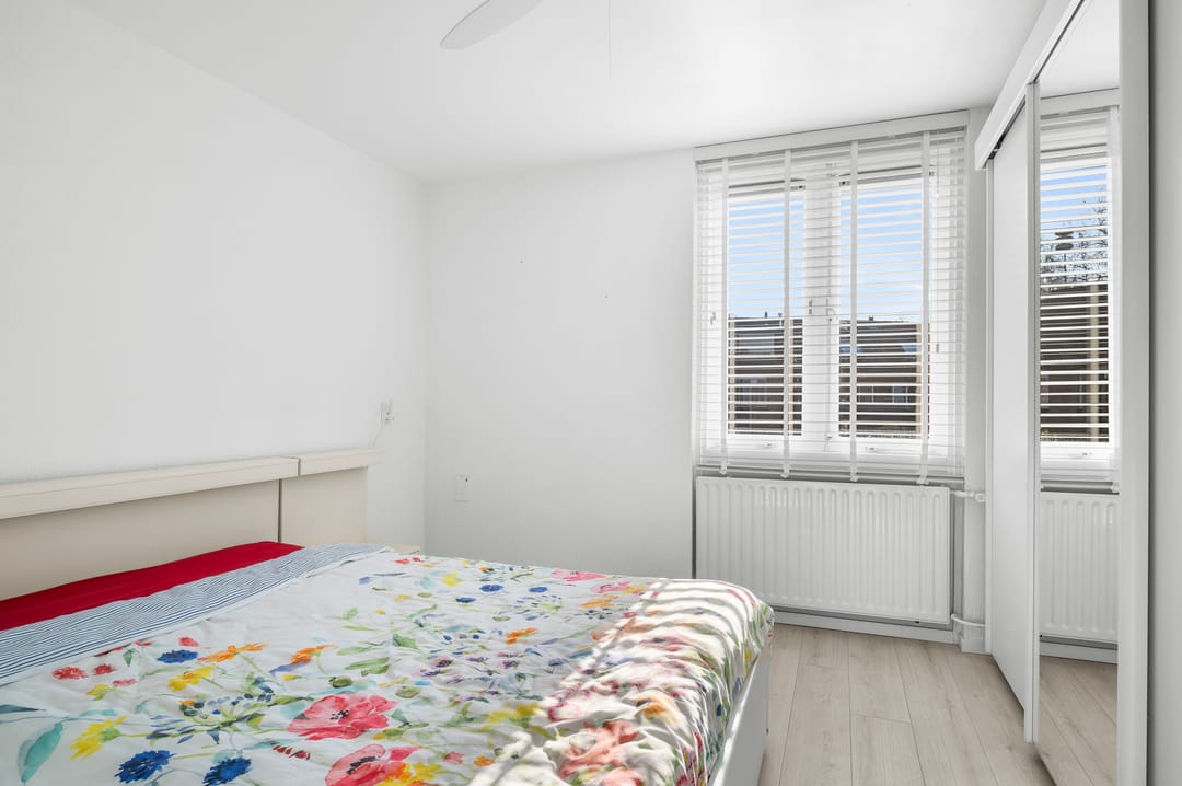 Photo 16 of Karkiet 38