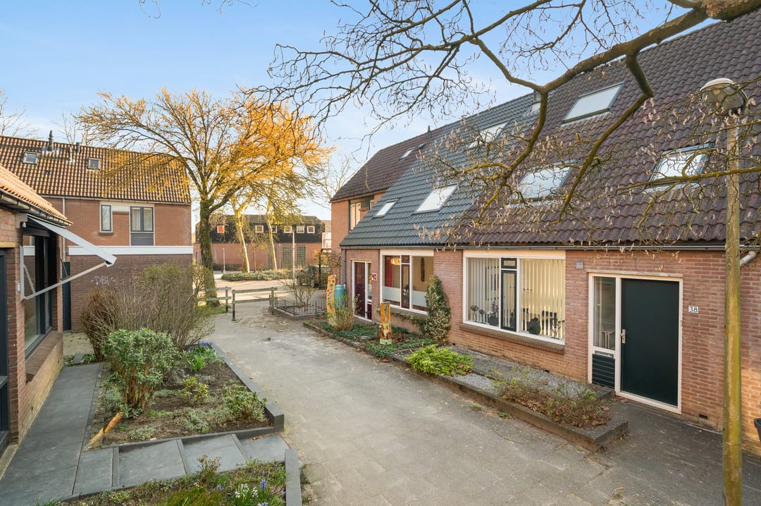 Photo 32 of Karkiet 38