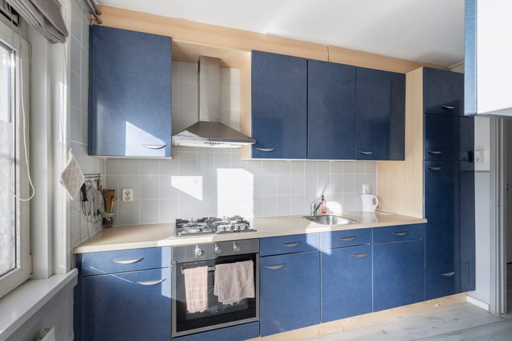 Photo 4 of Maaskade 29-D