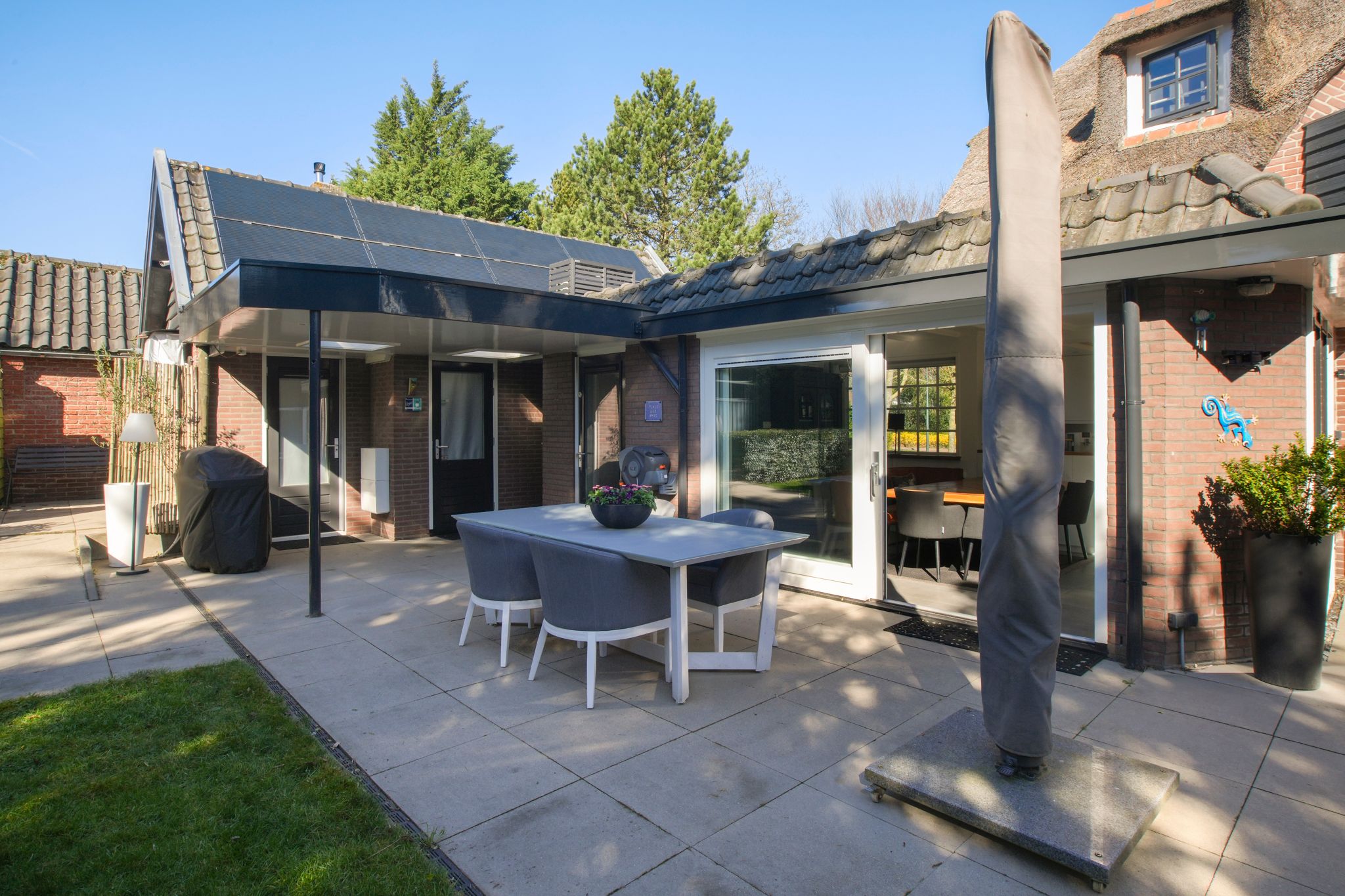 Photo 21 of Naarderstraat 23