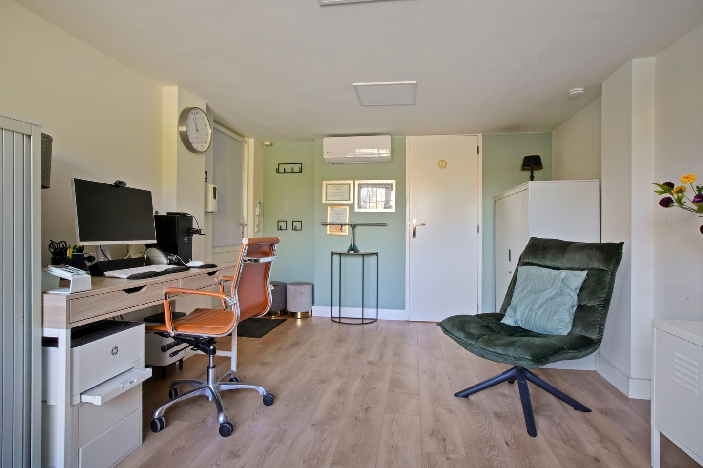 Photo 25 of Naarderstraat 23