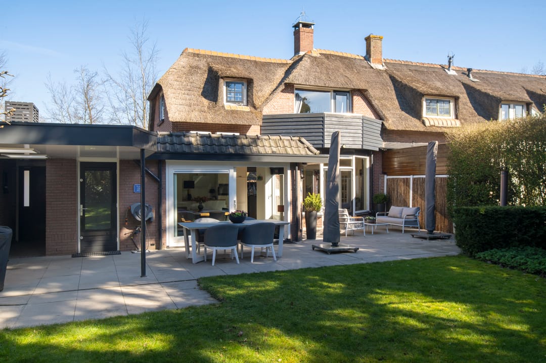 Photo 28 of Naarderstraat 23