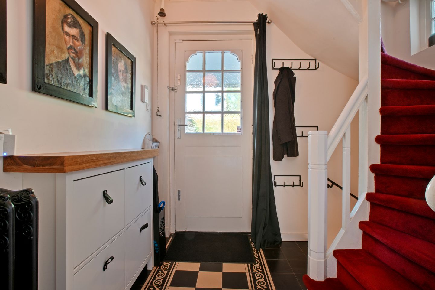 Photo 29 of Naarderstraat 23