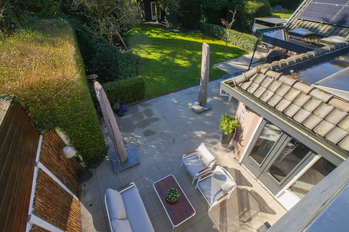 Photo 40 of Naarderstraat 23