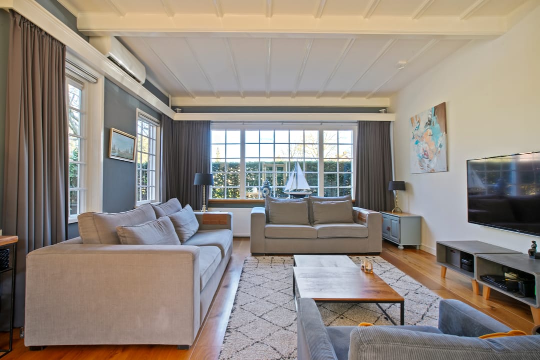 Photo 8 of Naarderstraat 23