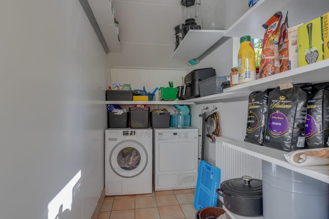 Foto 32 van Emmastraat 9