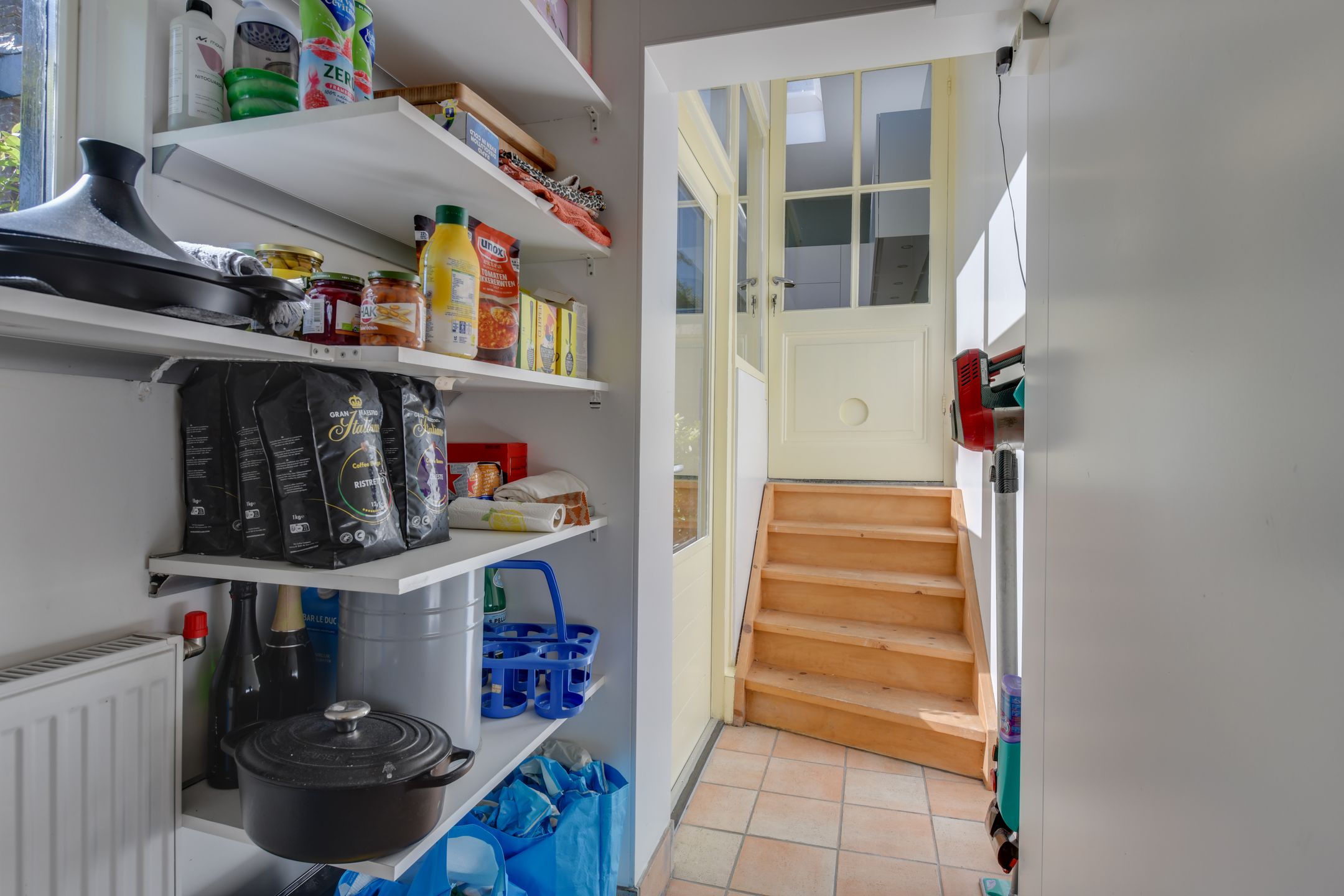 Foto 33 van Emmastraat 9