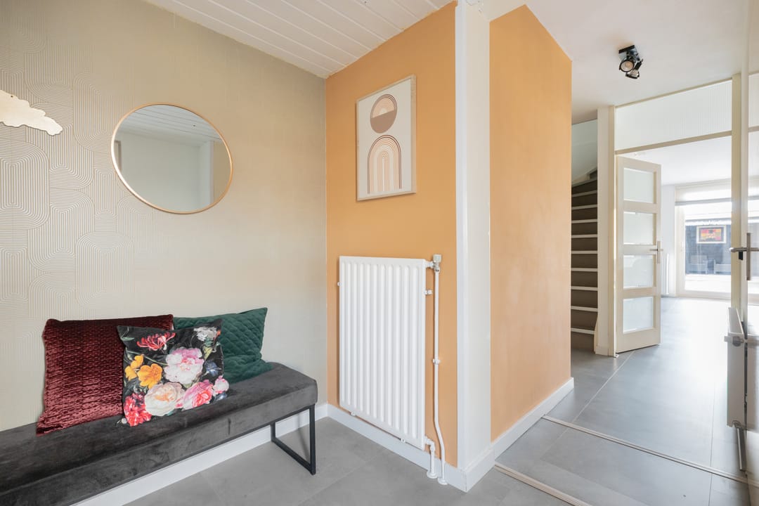 Photo 11 of Roer 272