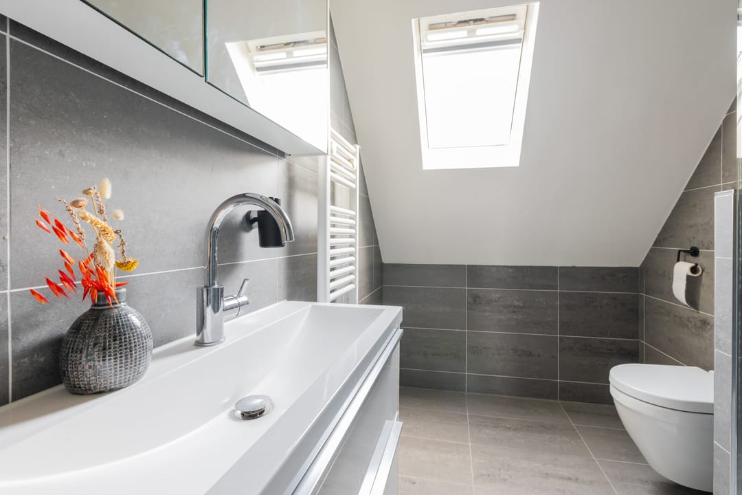 Photo 32 of Roer 272