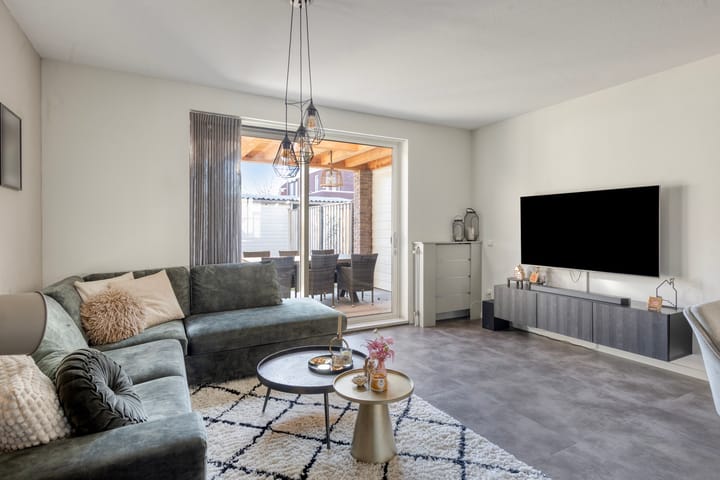 Photo 2 of Laurens Costerstraat 7