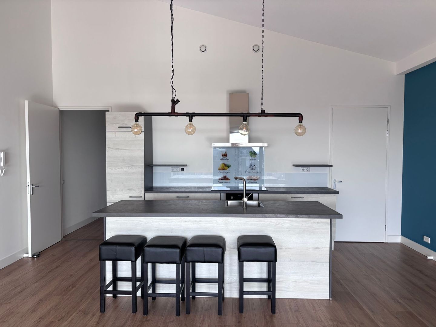 Foto 5 van Marktplein 159