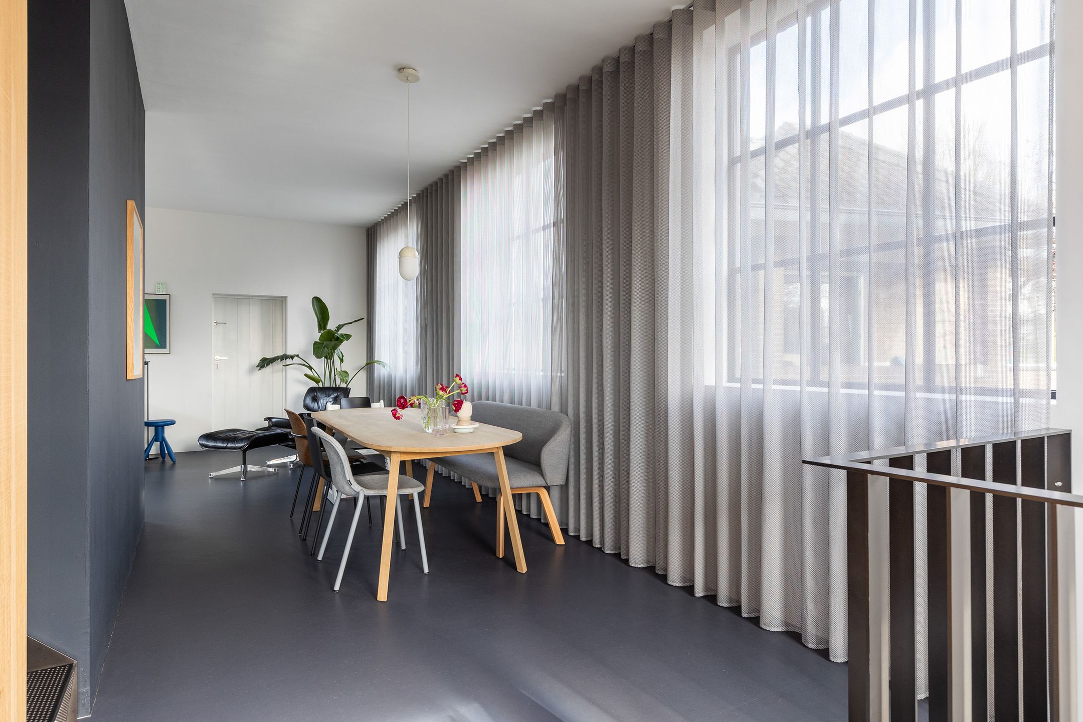 Foto 30 van Spoorstraat 49