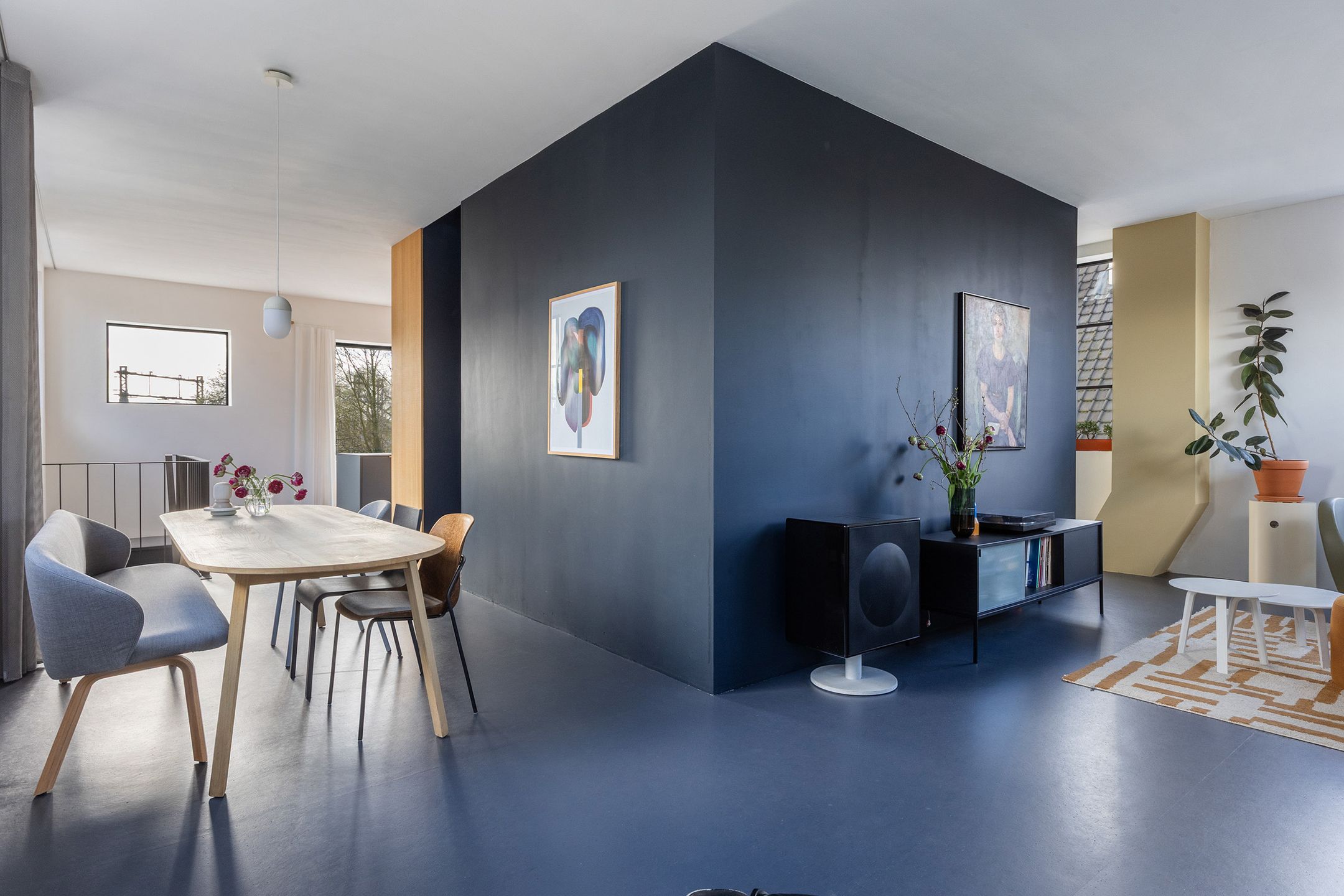 Foto 33 van Spoorstraat 49