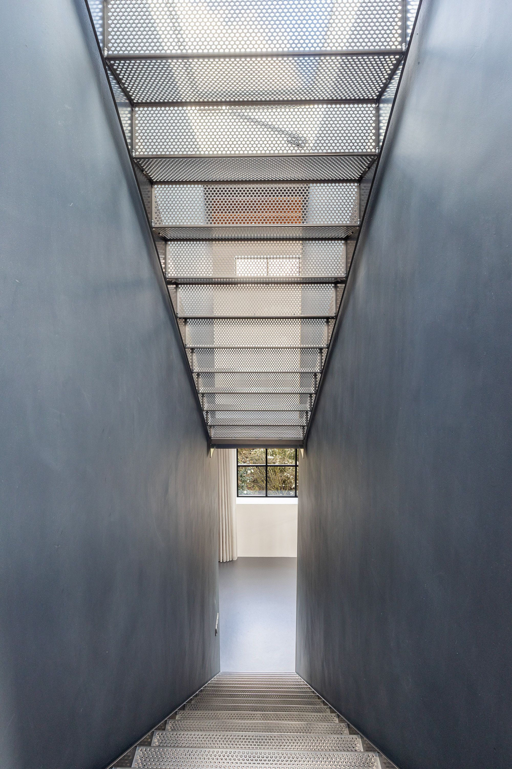 Foto 42 van Spoorstraat 49