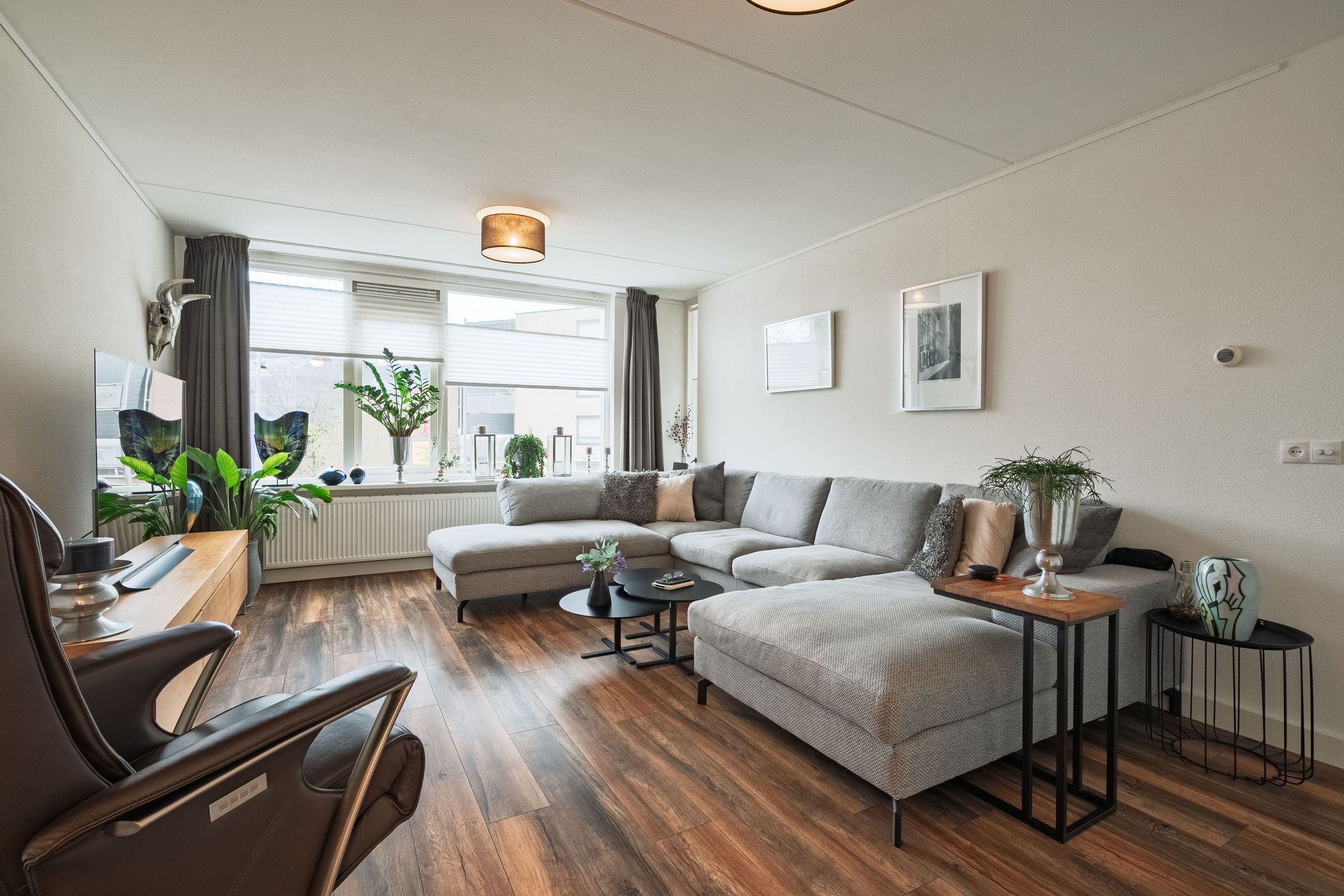 Foto 3 van Emmaplein 110