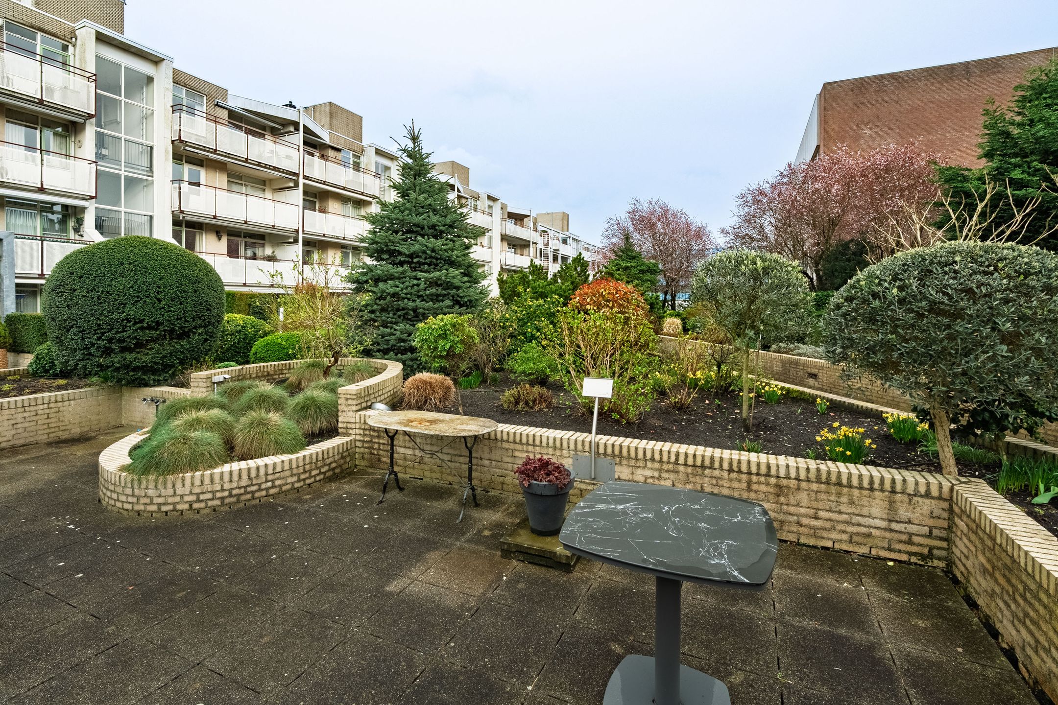 Foto 21 van Emmaplein 110