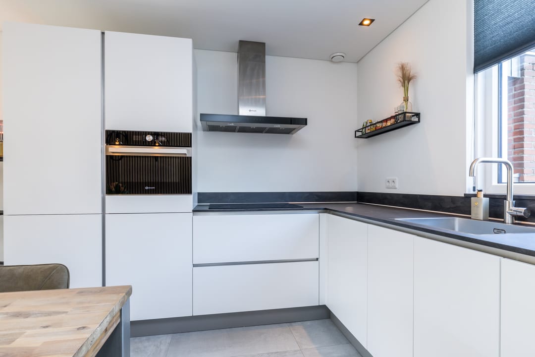 Foto 11 van Burgemeester Beckersstraat 8