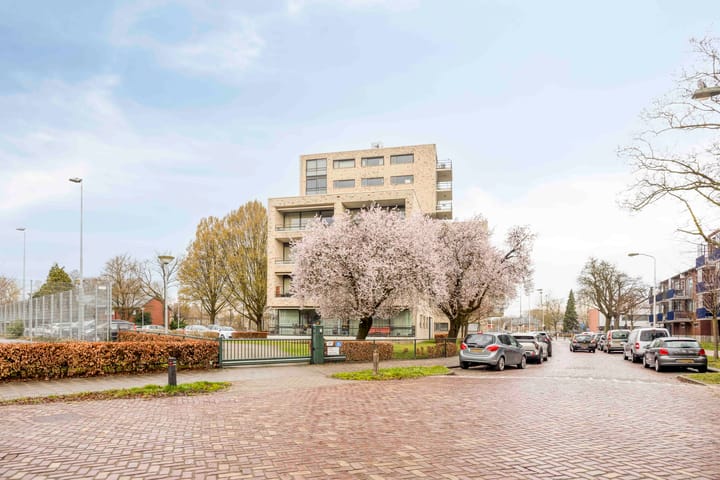 Photo 4 of Hugo de Grootplein 67