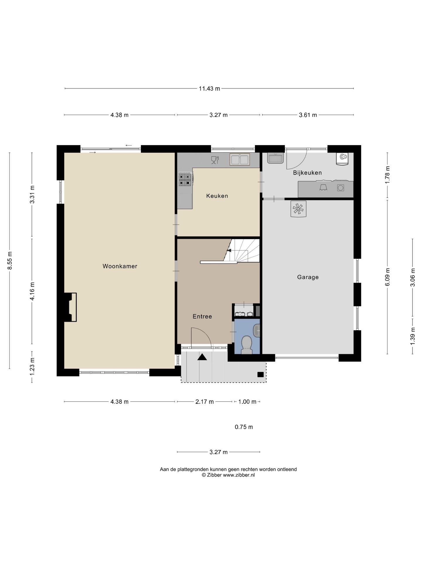 Detached House with Garage and Private Garden — 33