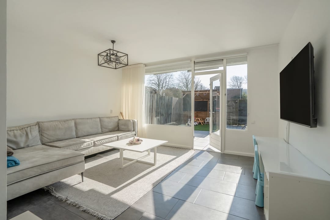 Foto 2 van Bessie Smithrode 45