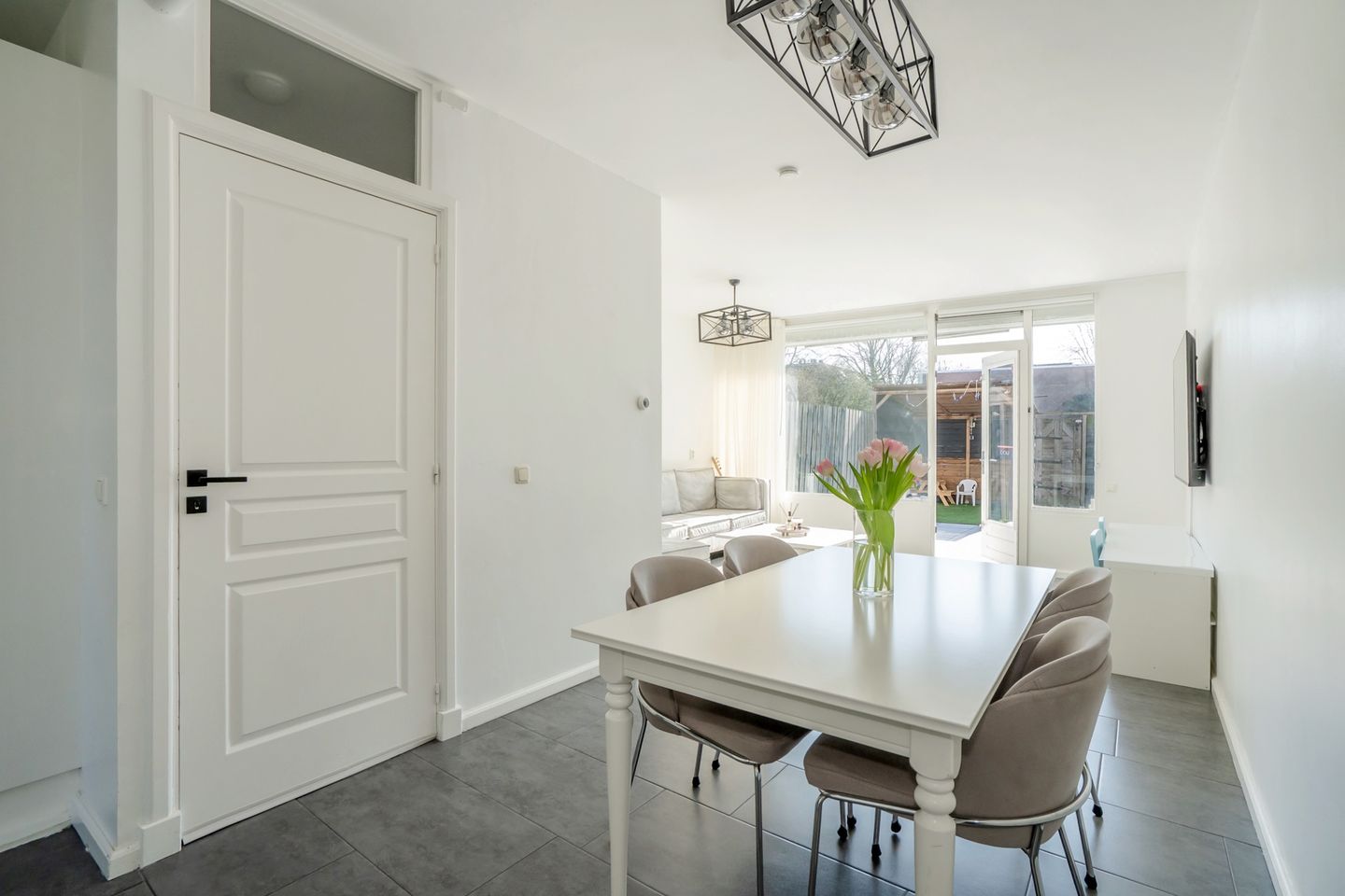 Foto 10 van Bessie Smithrode 45