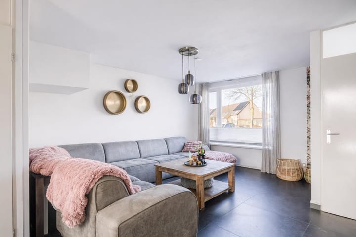 Foto 5 van Kardinaalsmuts 150