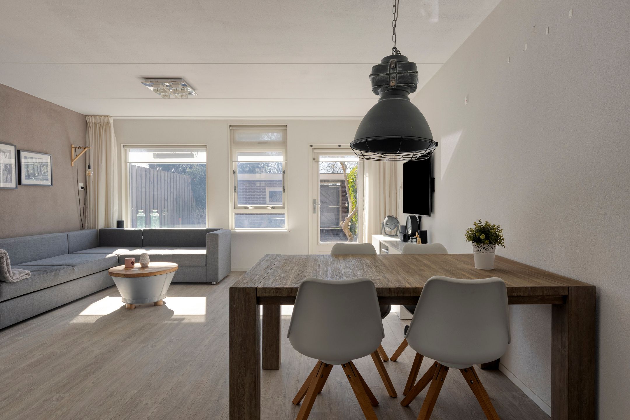 Foto 18 van Gouwe 20