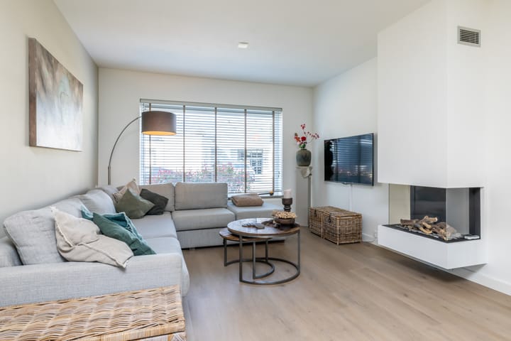 Photo 3 of Burg. Beckersstraat 9